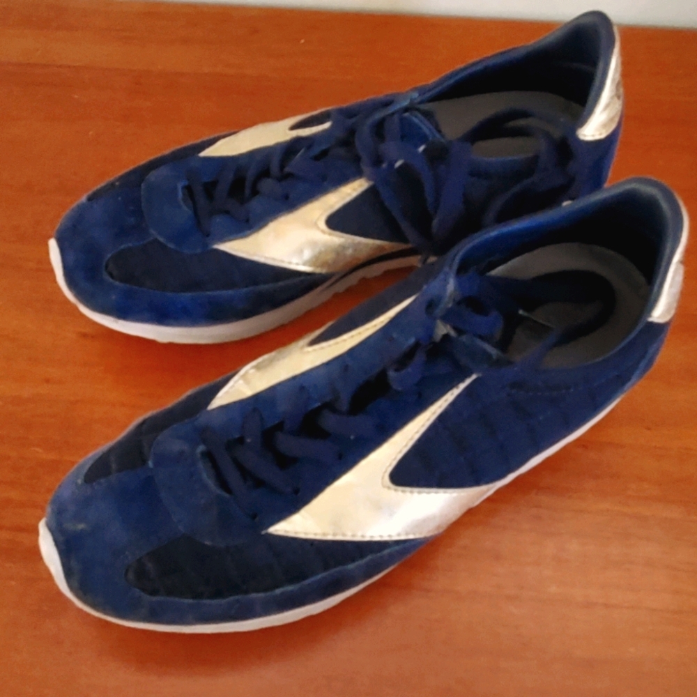 Brooks Vanguard Heritage athletic shoes, size 8